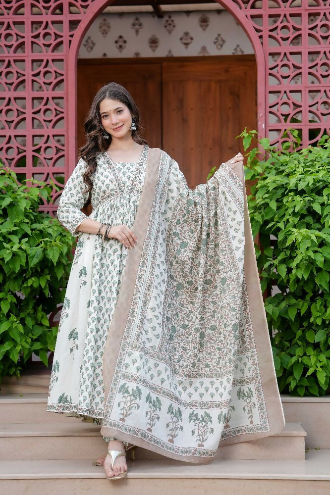 Jaimini Women Cotton Printed V-Neck 3/4 Sleeves Calf Length Flared Kurta Pant And Dupatta Set